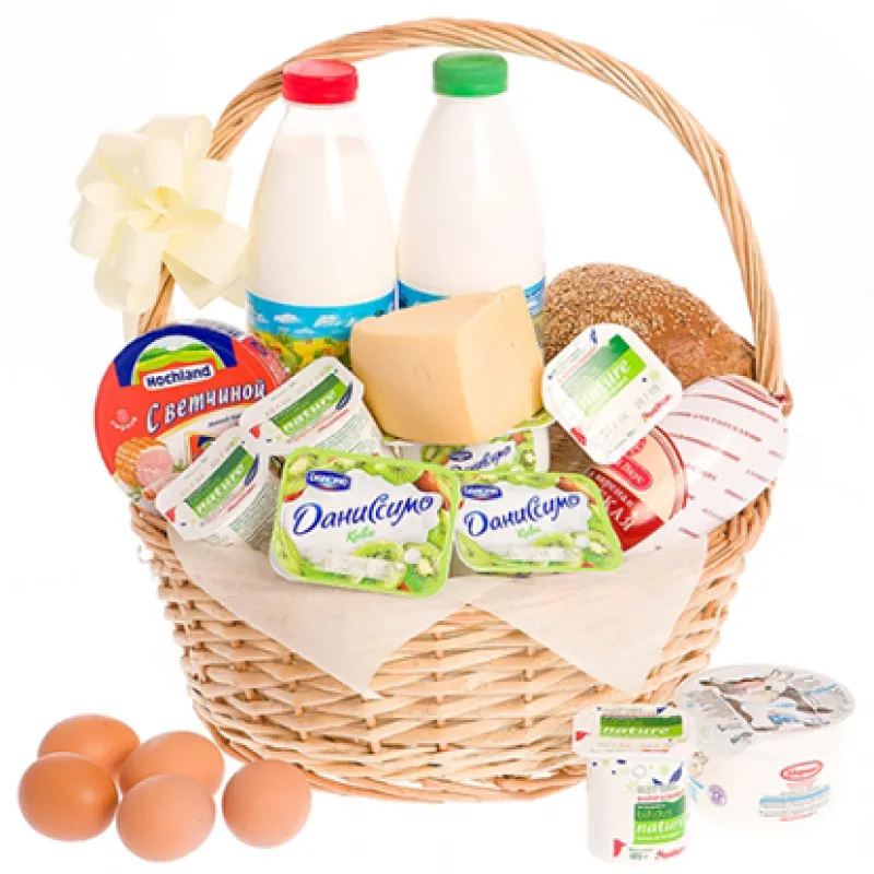Корзинка свежих продуктов с хлебом и молоком, доставка Верхняя Тура